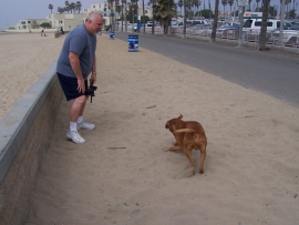 Tucker Showing He's Nuts